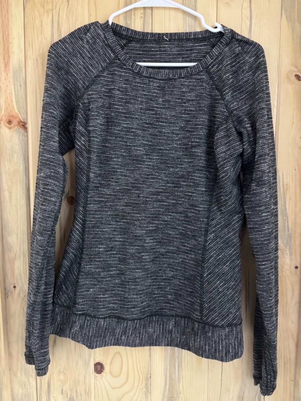 lululemon athletica Women's Heathered Black Crewneck Sweater